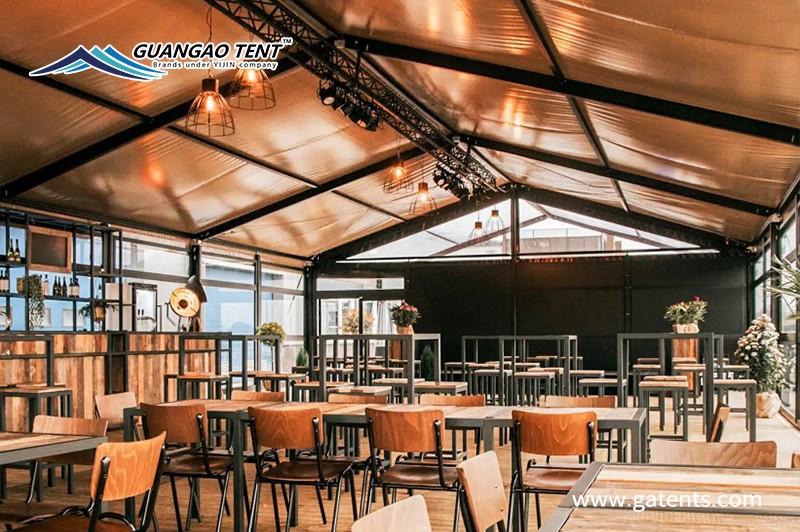 Restaurant tent 18
